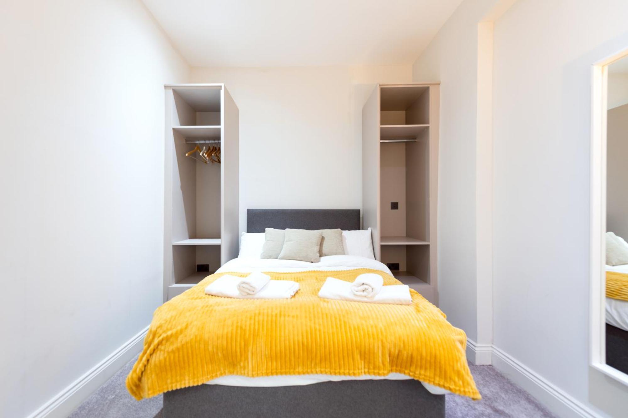 ロンドン Ealing Residencyアパートホテル エクステリア 写真