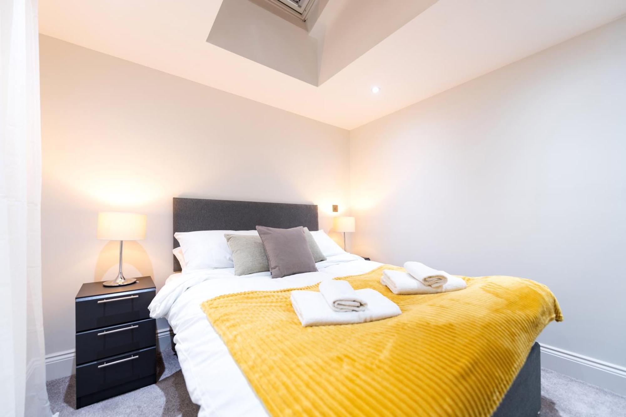 ロンドン Ealing Residencyアパートホテル エクステリア 写真